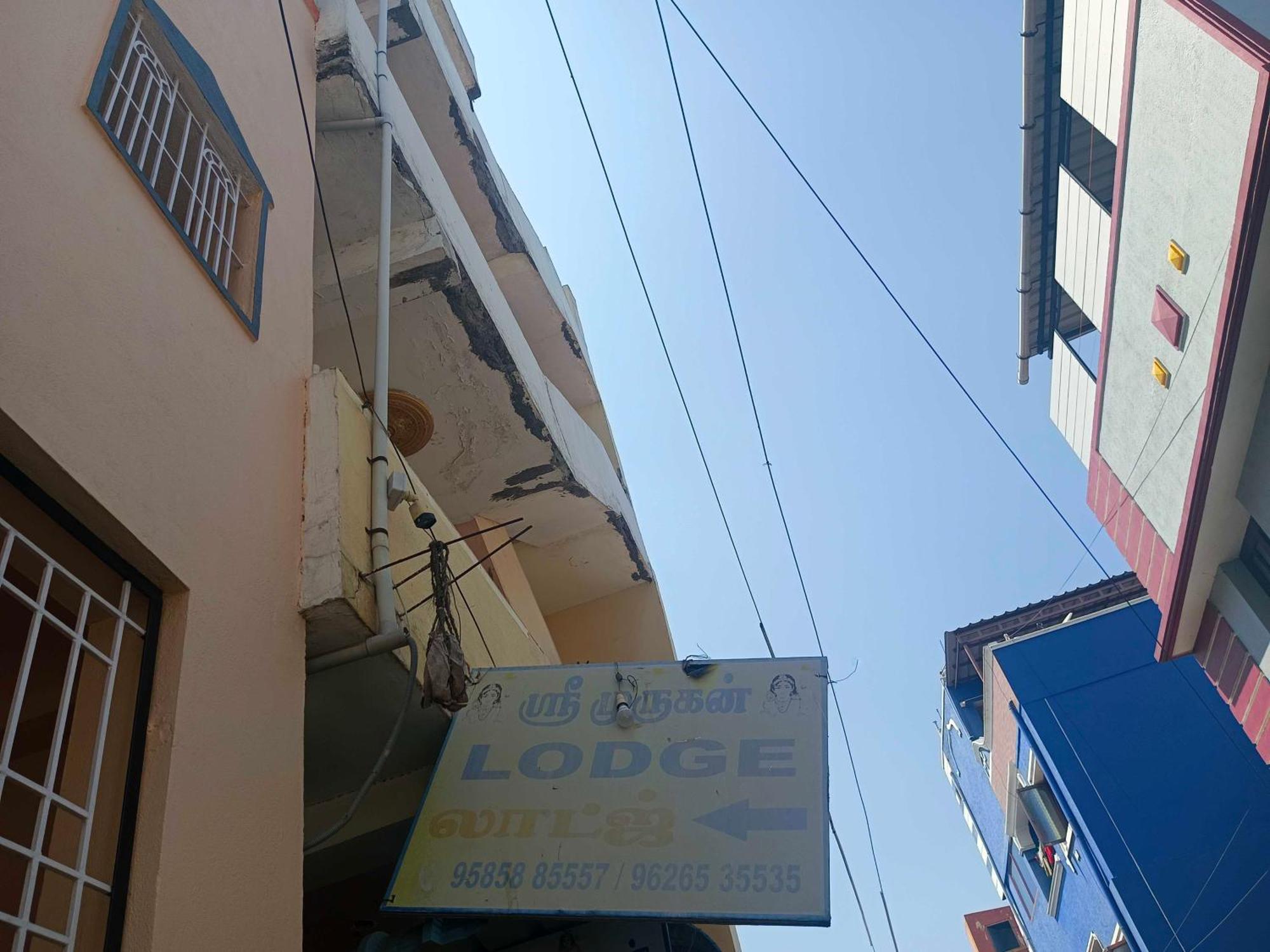 Hotel O Sri Murugan Lodge Коимбаторе Екстериор снимка